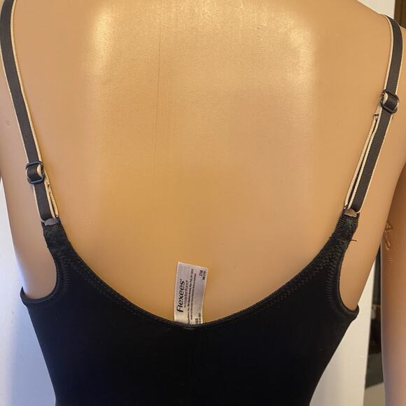 Flexees 36B Black Bra Shapewear Bodysuit Underwire Adjustable Straps Classic - Picture 9 of 11
